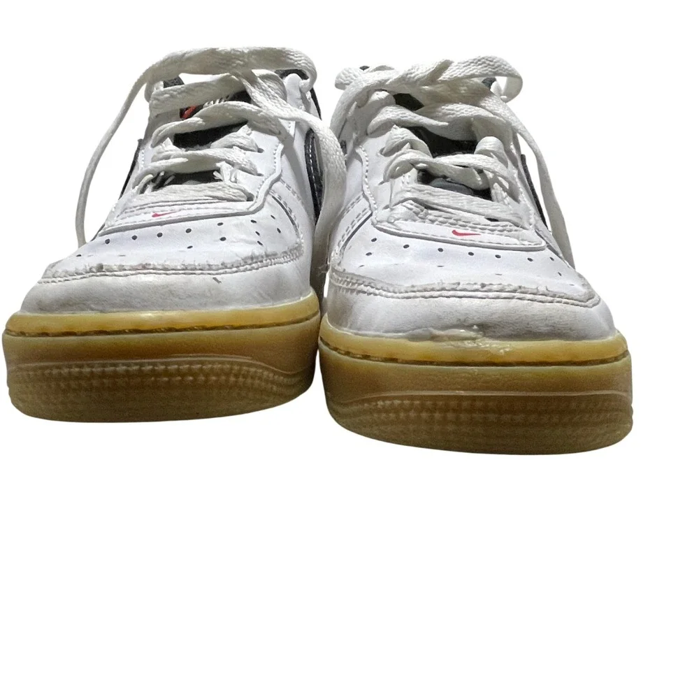Nike Air Force 1 LV8 Go the Extra Smile Size 4.5‎ Youth